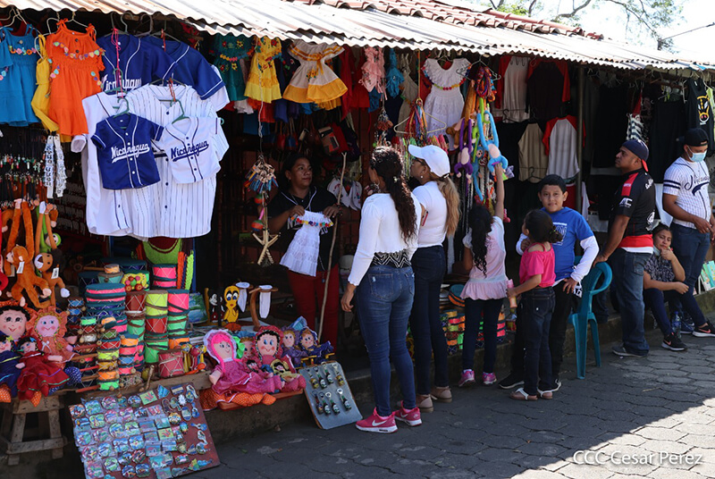 catarina-mirador-familias-nicaragua
